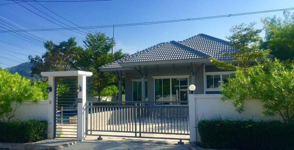 Kiri Nakara Hotel Hua Hin Exterior photo